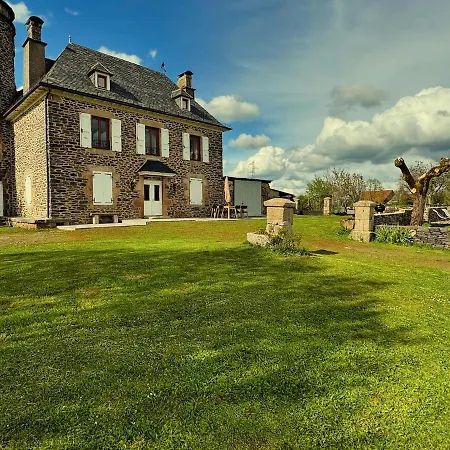 Manoir De L Aubos Pleaux