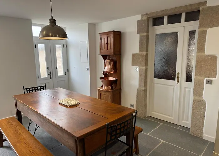 Дом отдыха Manoir De L Aubos Pleaux