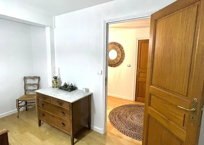 Дом отдыха Manoir De L Aubos Pleaux