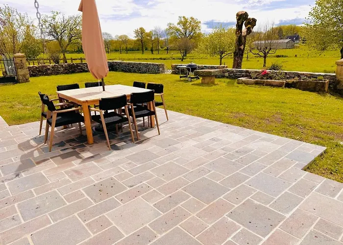 Manoir De L Aubos Дом отдыха *