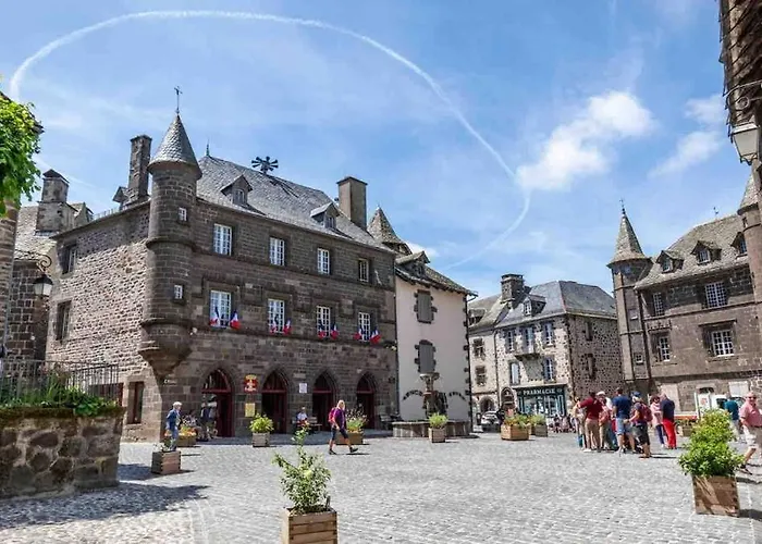 Manoir De L Aubos Дом отдыха Pleaux